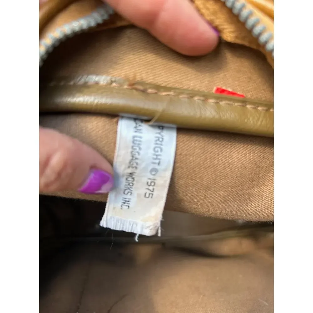 Vintage 1975 American Tourister Tan Shoulder Bag Carry On With Original Tag